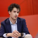 Mistral привлек $830 млн для дата-центра ИИ