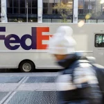 FedEx обучит 440 тысяч сотрудников AI — важный шаг
