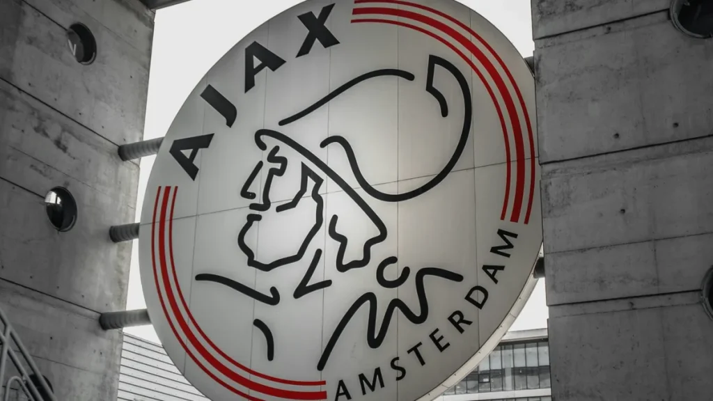 Ajax пострадал от атаки хакеров — утечка данных
