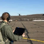 США представили беспилотный вертолет Black Hawk с AI