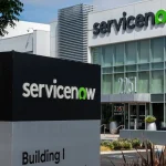 ServiceNow теряет 17% — паника из-за AI на рынке