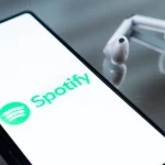 Акции Spotify упали на 13% из-за прогноза