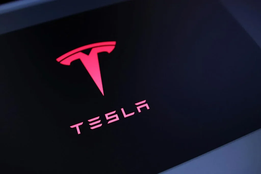 Tesla планирует выпустить доступный электрический SUV