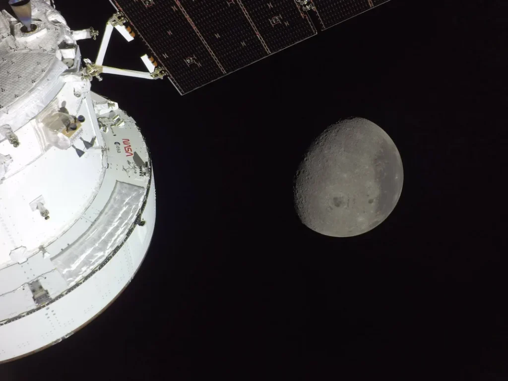 NASA завершила Artemis II — высота 252,756 миль