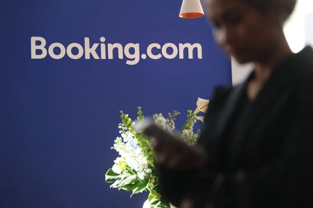 Утечка данных Booking.com: что делать клиентам?