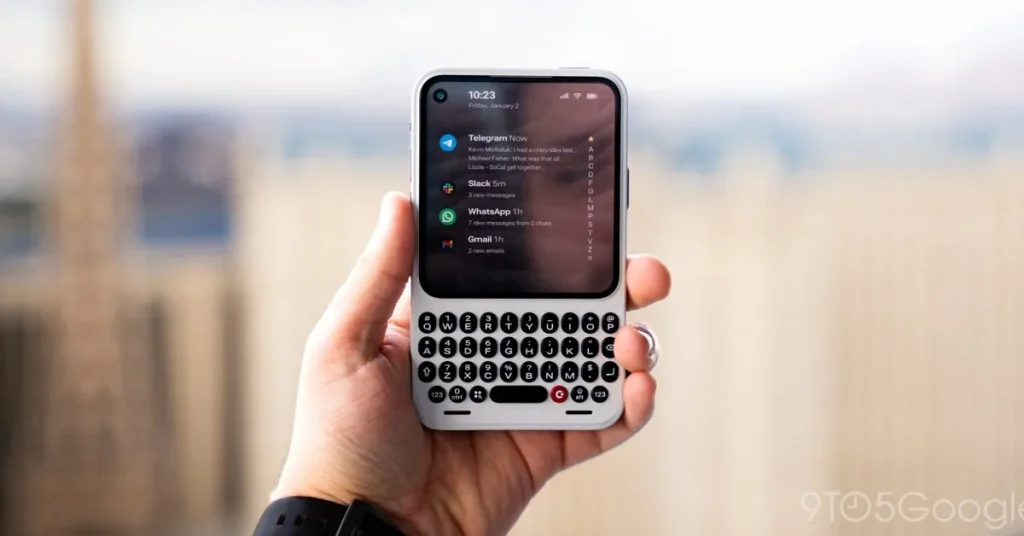 Clicks Communicator начнёт поставки в 2026 году