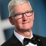 Джон Тёрнус станет CEO Apple вместо Тима Кука