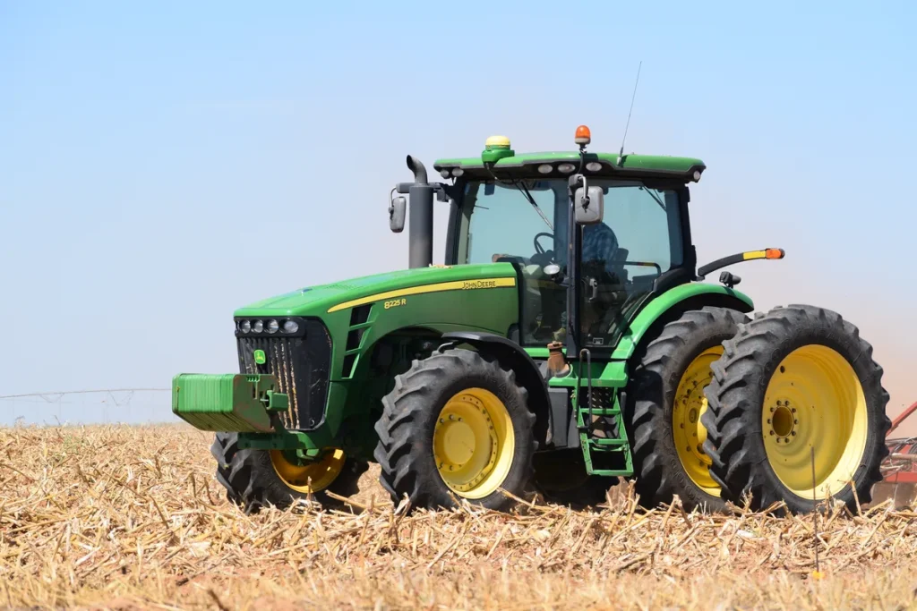 John Deere выплатит $99 млн фермерам по иску о ремонте