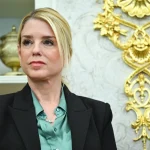 Трамп уволил генпрокурора США Пэм Бонди