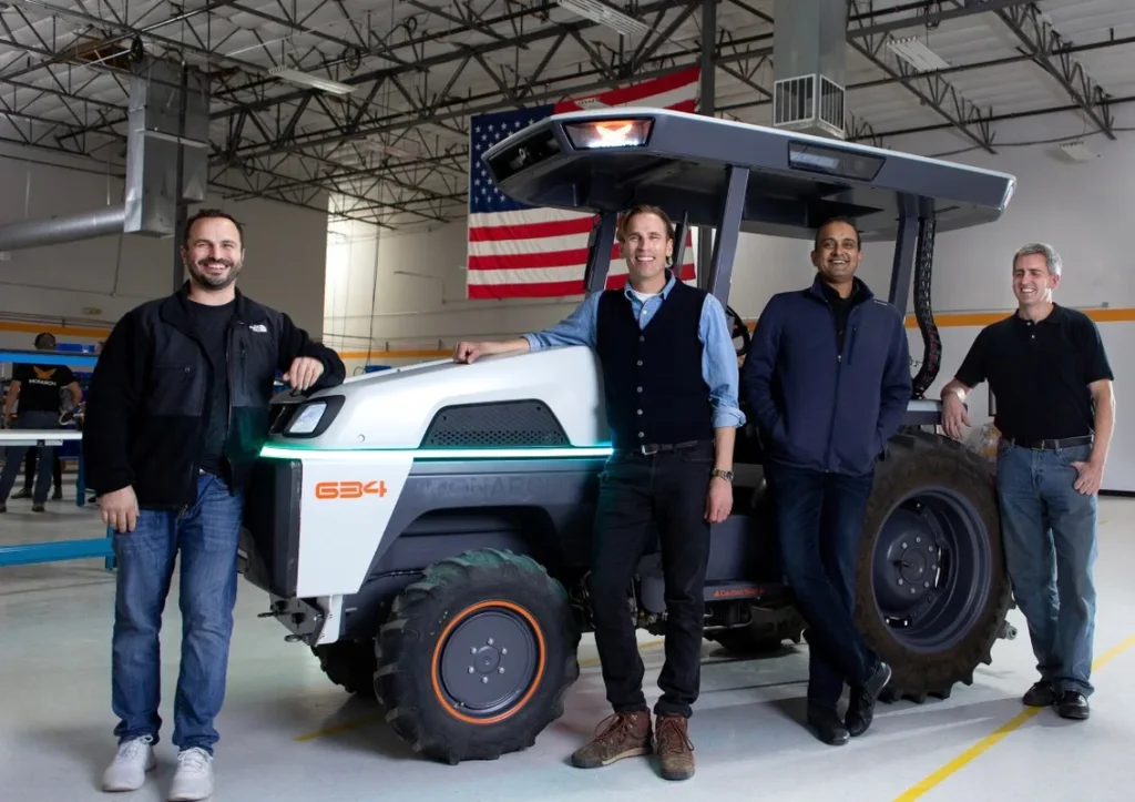 Caterpillar покупает Monarch Tractor после тяжелых лет