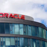Oracle увеличивает инвестиции в ИИ — рост цен и поддержка