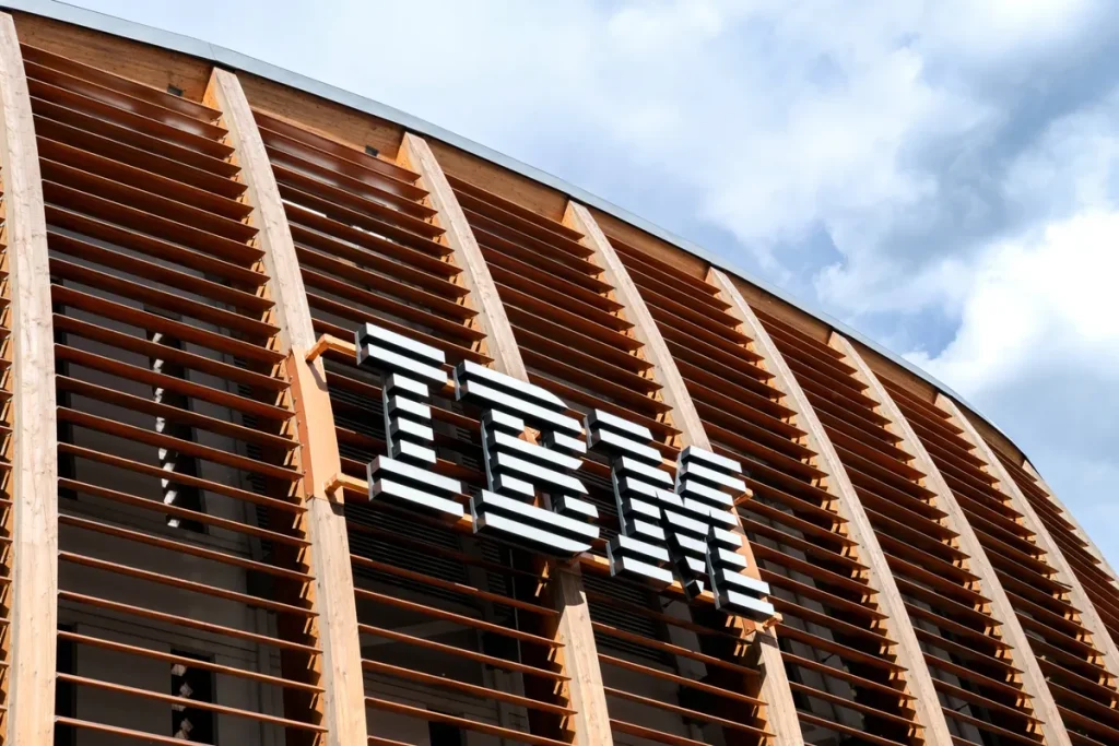 IBM и Arm: поддержка мэйнфреймов для AI