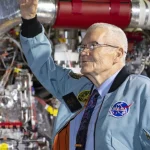 Artemis II установил рекорд — 406 771 км от Земли
