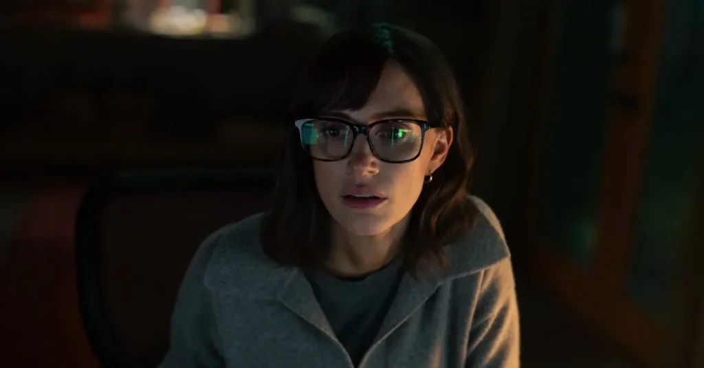 Apple анонсировал выход нового сериала 'The Savant'