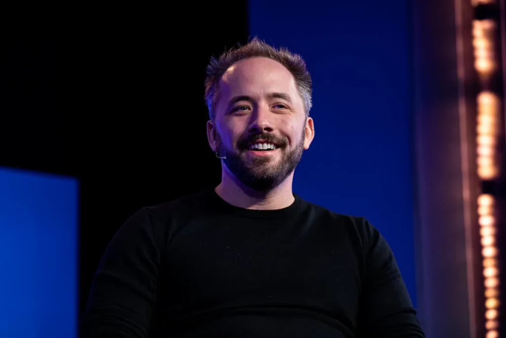 Глава Dropbox уходит после 19 лет: компанию возглавит продуктовый топ