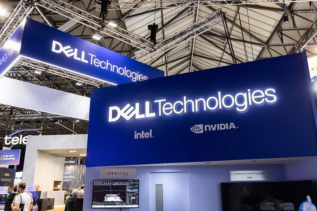 Dell взлетела на 30% и показала, кто зарабатывает на ИИ-буме