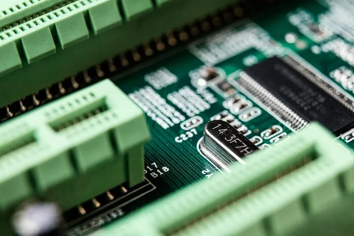 Первый российский BIOS исключен из реестра программного обеспечения