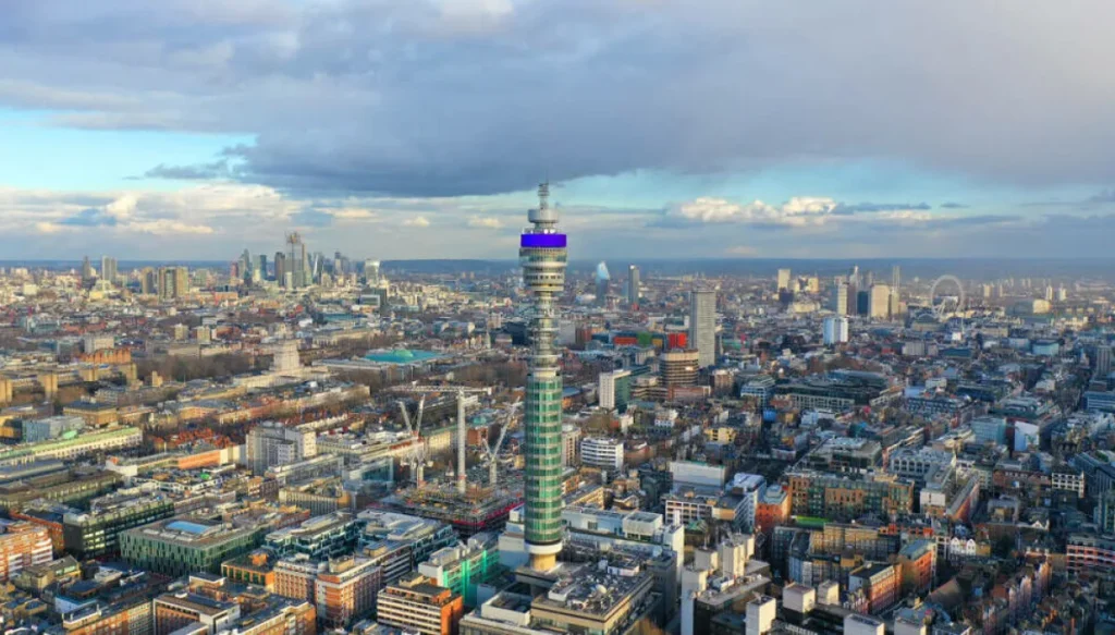 Здание BT Tower в Лондоне превратят в отель с бассейном