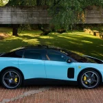 Ferrari показала первый электромобиль Luce с дизайном от Джони Айва