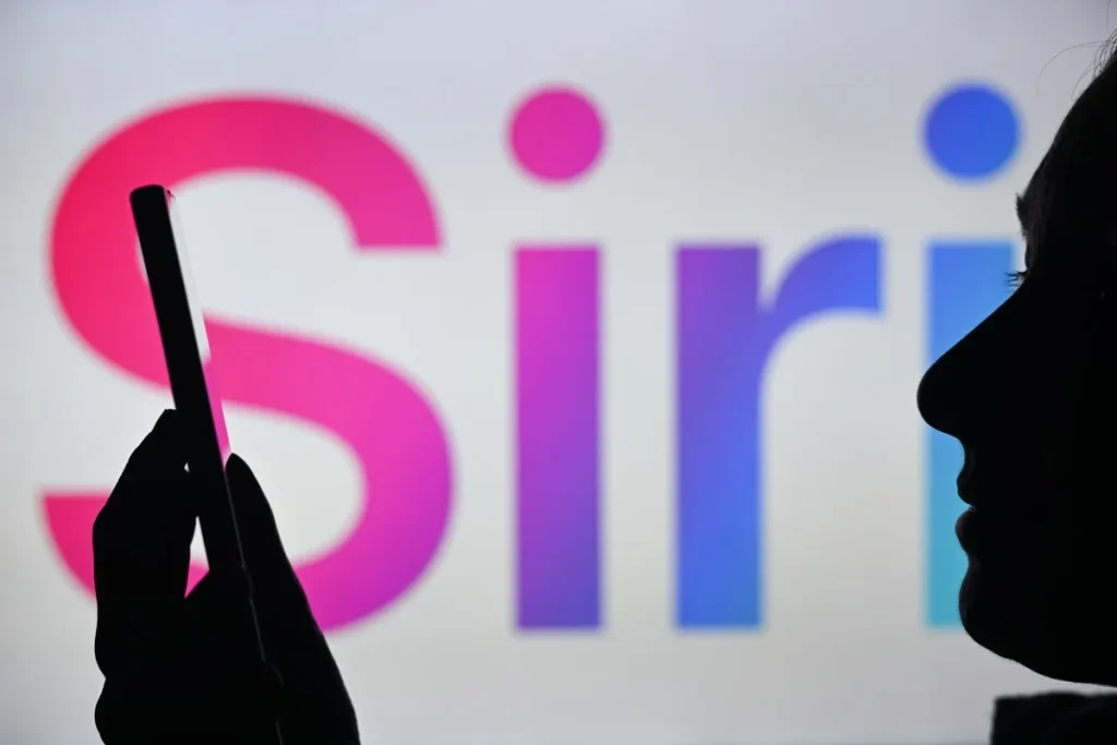 Apple готовит обновление Siri с автоудалением переписок