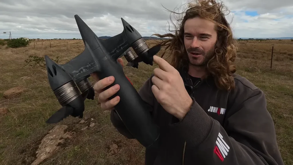 Дрон Blackbird побил рекорд скорости — 453 мили в час