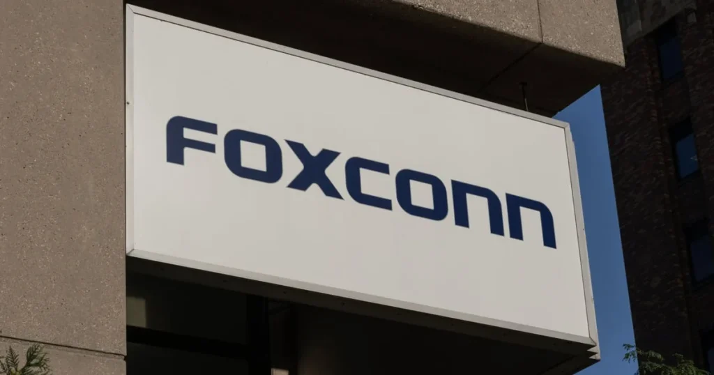 Атака на Foxconn показала, почему вымогатели идут на заводы