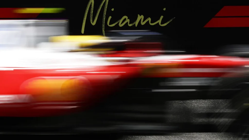McLaren и Ferrari обновили машины на Гран-при Майами