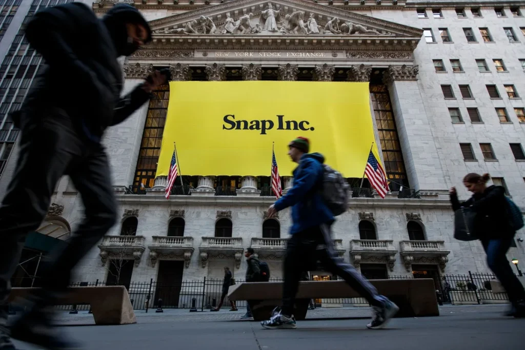 Snap завершил сделку с Perplexity на $400 млн