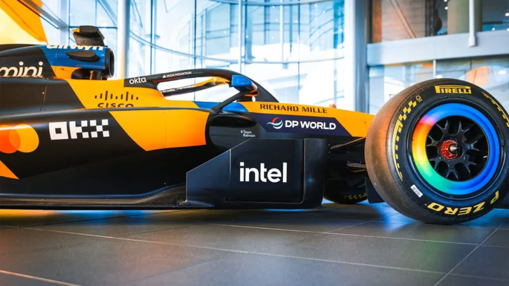 Intel пошла в Формулу-1 через McLaren и задела AMD