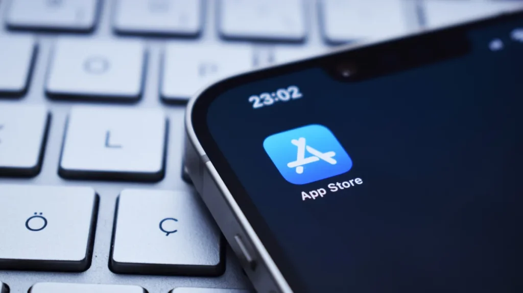 Apple может пустить агентный ИИ в App Store — и ударить по себе