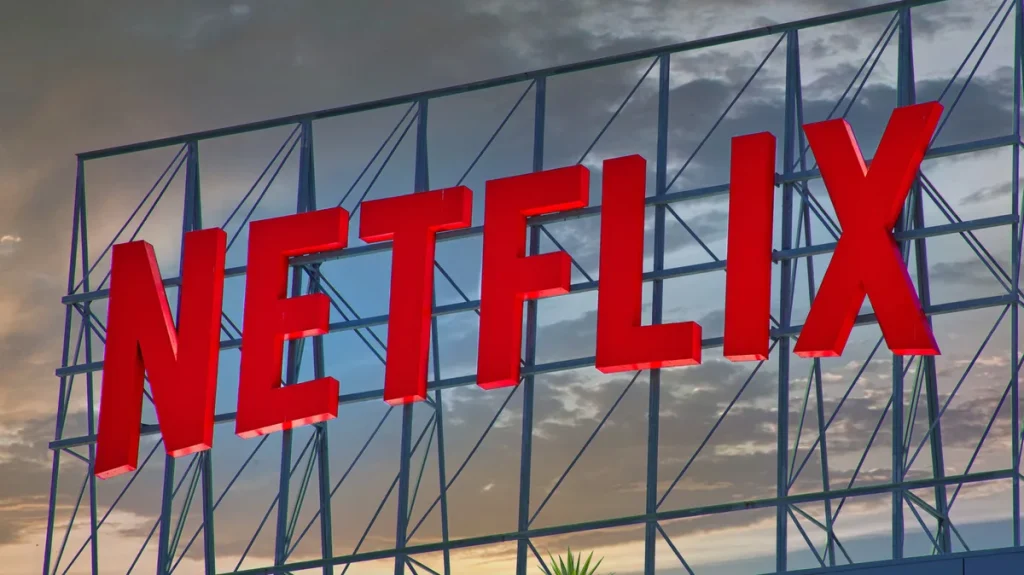 Рекламный тариф Netflix вырос до 250 млн активных пользователей