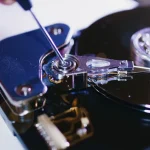 Иск о ценовом сговоре задел поставщиков ключевых деталей HDD
