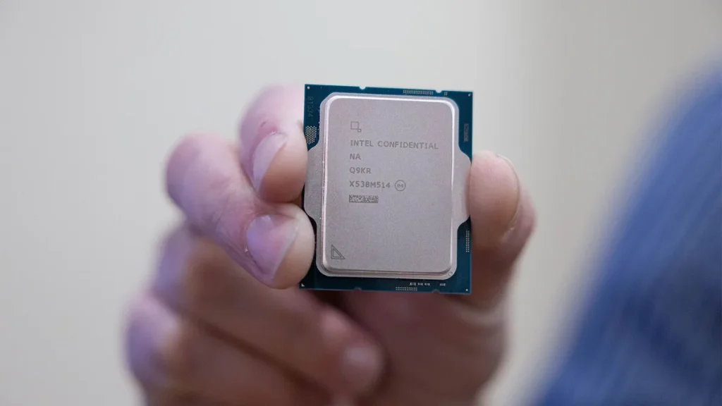 Intel Bartlett Lake: 12 P-ядер не спасли новый Core 9 в играх
