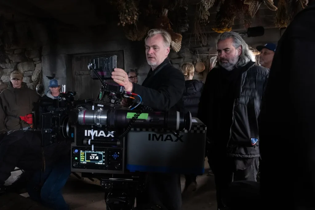 Universal провела показы "Одиссеи" для блогеров