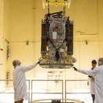 NASA спасает обсерваторию Swift от падения на Землю