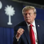 Трамп планирует новые пошлины на чипы для IT-устройств