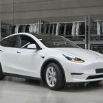 NHTSA проверяет Tesla: 1,2 миллиона автомобилей под подозрением