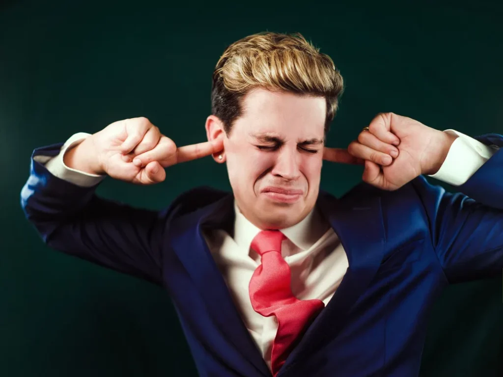 Milo Yiannopoulos депортирован из США