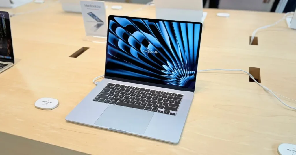 Дефицит MacBook Air из-за нехватки памяти