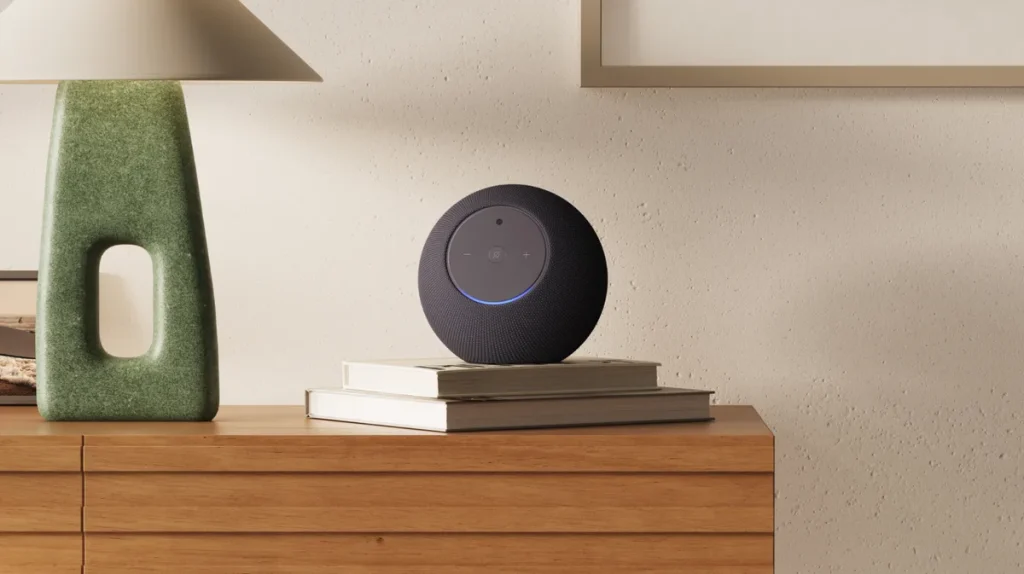 Amazon встроила камеру в Echo Studio: Alexa+ получила зрение