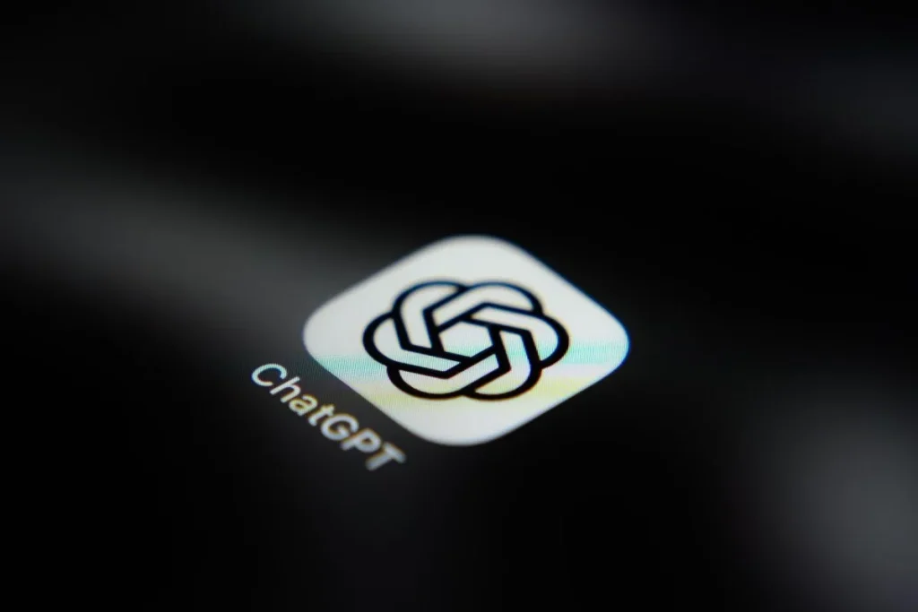ChatGPT получил блокировку чатов по PIN и биометрии