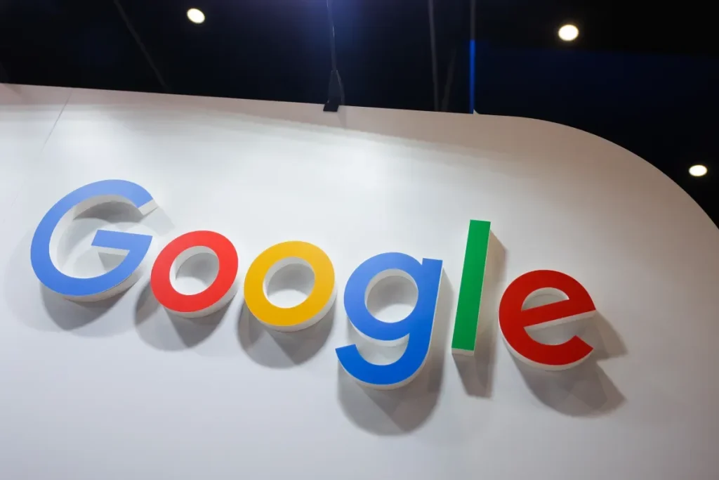 Google выводит рекламу в AI Search на международные рынки
