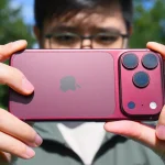 iOS 27.2 добавляет Siri память диалогов и две камеры в FaceTime
